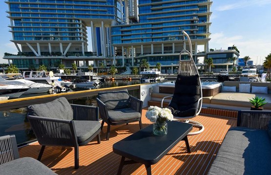 Into The blue | AED800/Hour