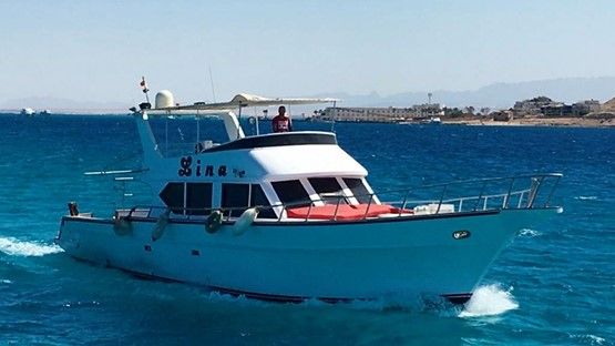 Lina Boat