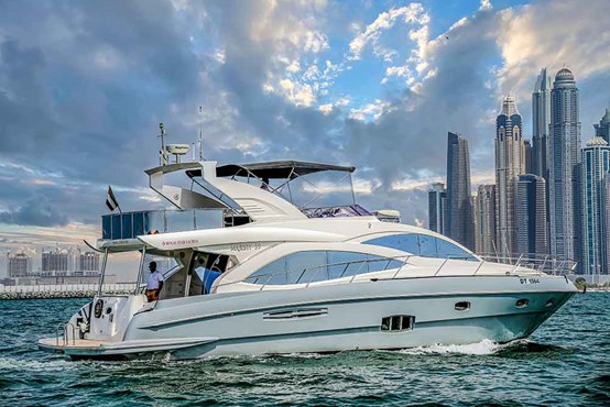 Majesty yacht | AED3,200/hour