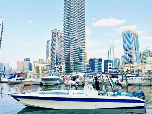 Speedboat 30ft | AED325/Hour