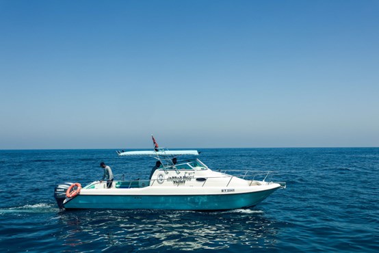 Speedboat 34ft | AED325/Hour