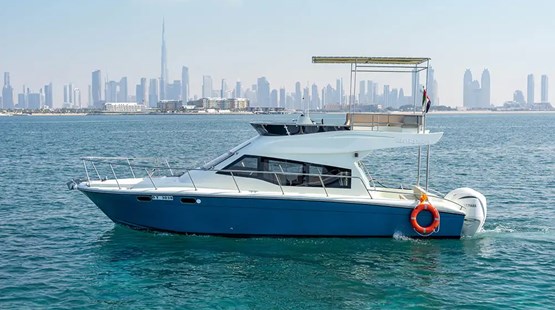 Riverside Yamaha 40ft | AED750/Hour