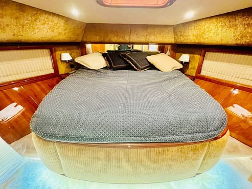 Majesty Premium |AED780/Hour