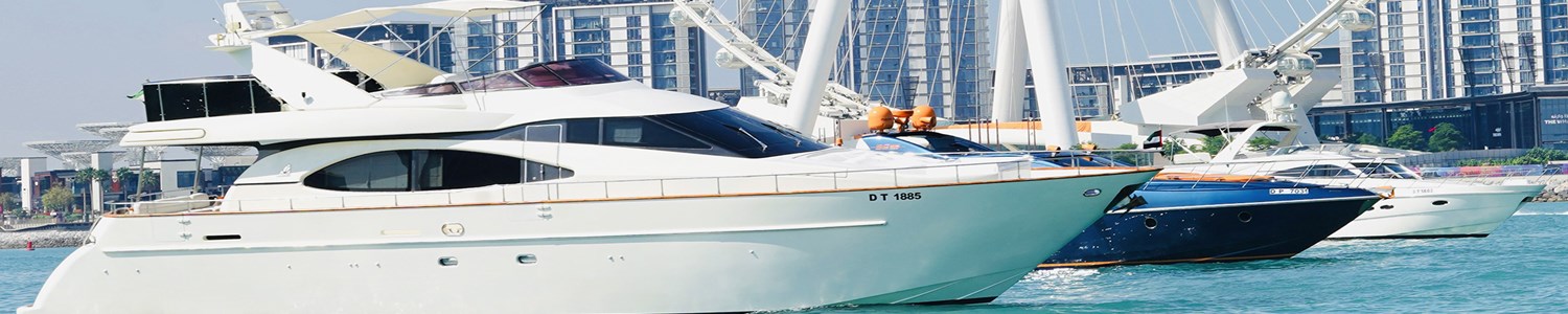 Azmiut yacht 80ft |AED1040/Hour