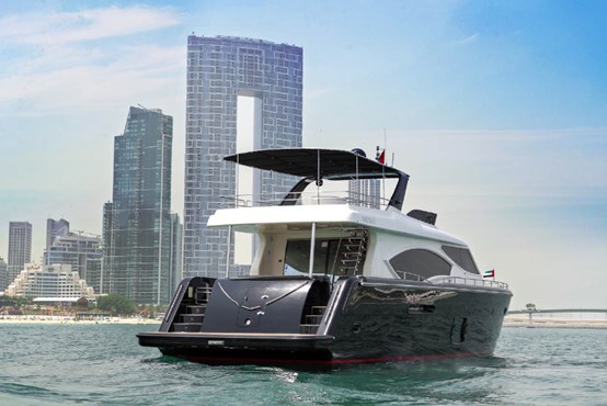 Black-pearl yacht 95ft |AED1040/Hour