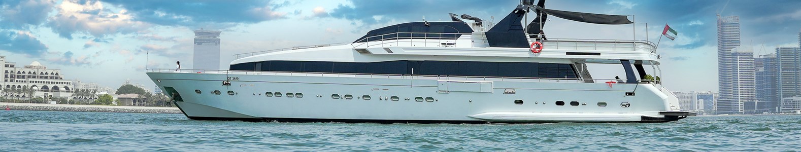 Mazayel yacht | AED4,300/hour