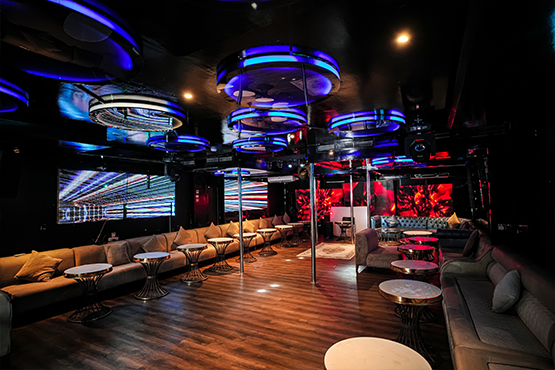 Bella vita yacht | AED2,700/hour