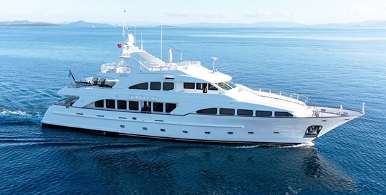 Gallus Benetti 115ft  | AED6000/hour