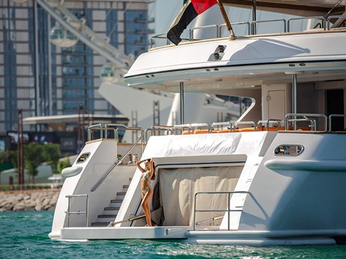 Code 8 yacht | AED17,200/hour
