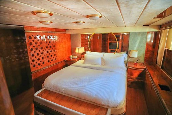 Mazayel yacht | AED4,300/hour