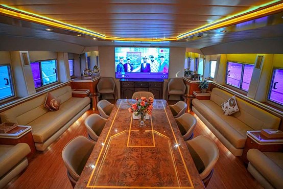 Mazayel yacht | AED4,300/hour