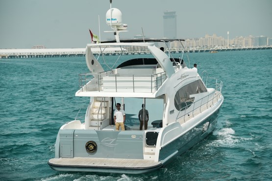 superfly yacht | AED800/hour