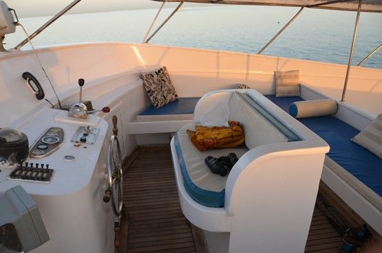 Yassin Boat