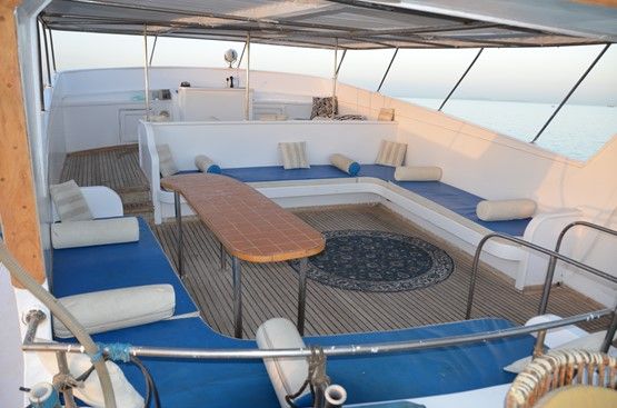 Yassin Boat