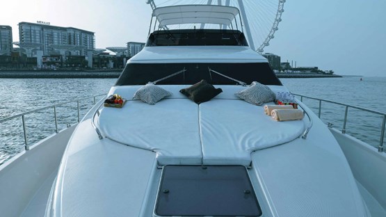 Dominator Yacht60ft | AED650/Hour