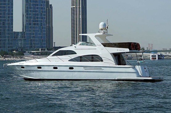 GLUFCRAFT yacht 60ft |AED585/Hour