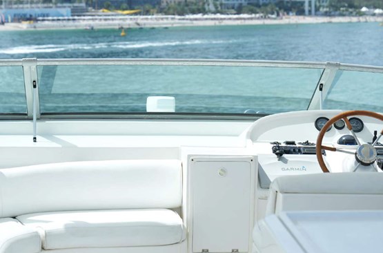 GLUFCRAFT yacht 60ft |AED585/Hour