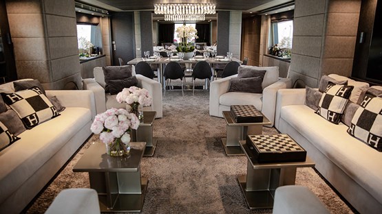    KHALILI yacht | AED8600/hour