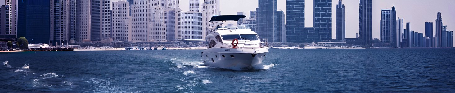 Lagoona Majesty 56ft | AED 1150/ Hour