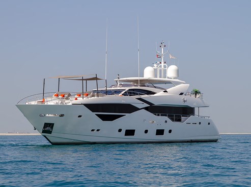 LEGENDE 116ft Superyacht Dubai | AED16,100/hour