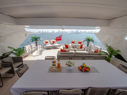 LEGENDE 116ft Superyacht Dubai | AED16,100/hour