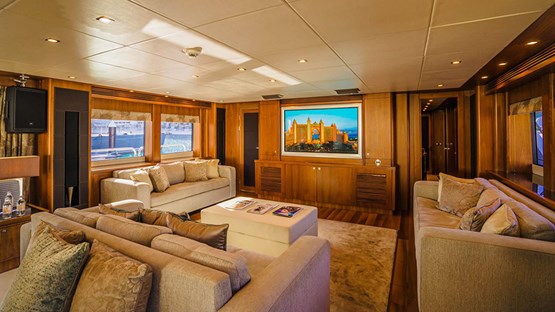Sunseeker 131ft Superyacht | AED14,300/hour