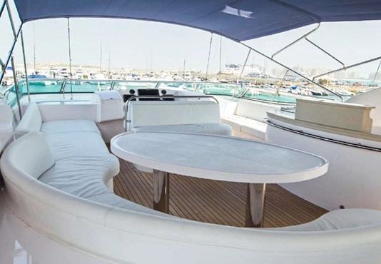 Majesty yacht 88ft |AED1300/Hour