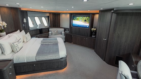  MATRIX yacht | AED4,000/hour