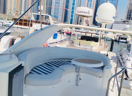 MERIDIAN yacht 45ft| AED455/Hour