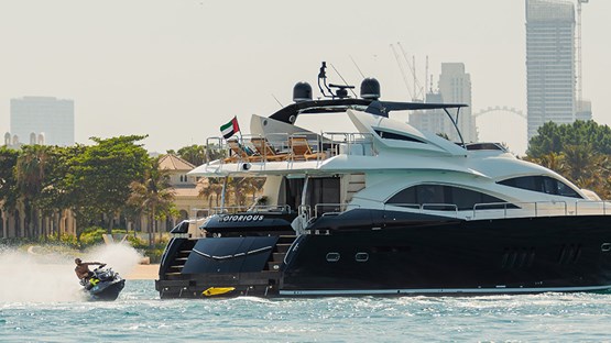 NOTORIOUS yacht | AED5000/hour