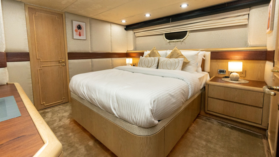 Poseidon Yacht 118ft | AED5000/Hour