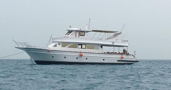 Rehanna Boat