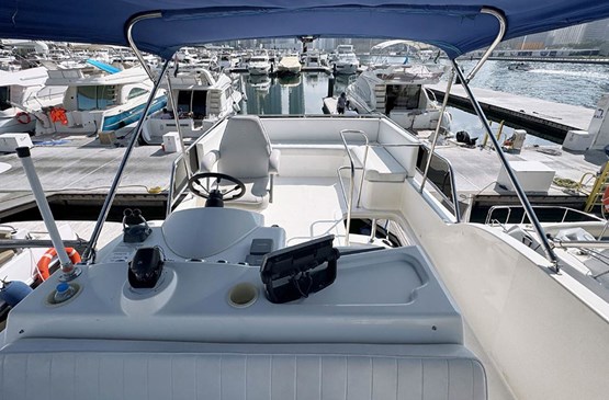 RIVIERA yacht 48ft |AED455/Hour