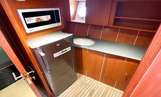 Superfly yacht 60ft |AED520/Hour