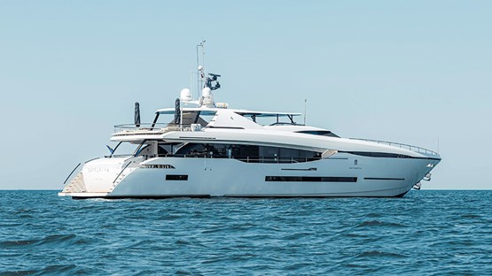 Saffuriya 120ft Superyacht Dubai | AED14,300/hour