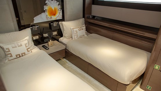Saffuriya 120ft Superyacht Dubai | AED14,300/hour
