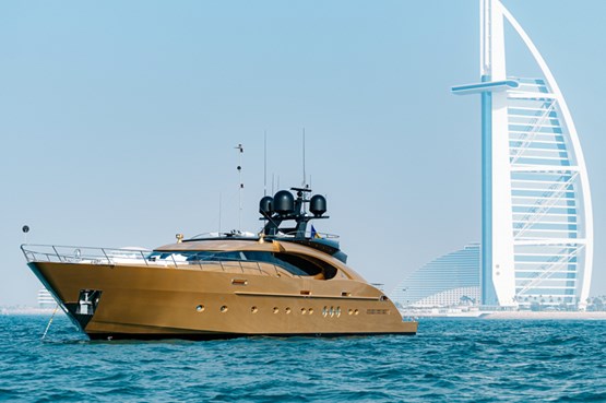 AK ROYALTY yacht | AED15,000/hour