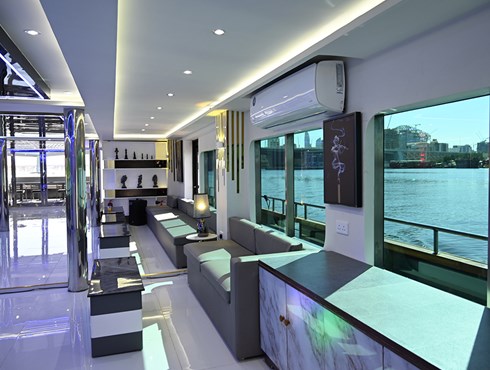 Royal rave yacht | AED4,500/hour