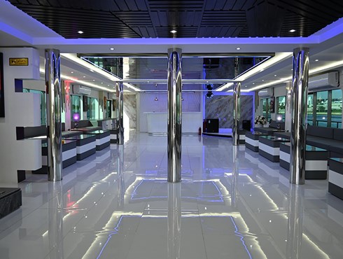 Royal rave yacht | AED4,500/hour